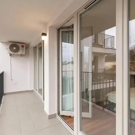 Lovely 3-room In Charming Kazimierz Appartement